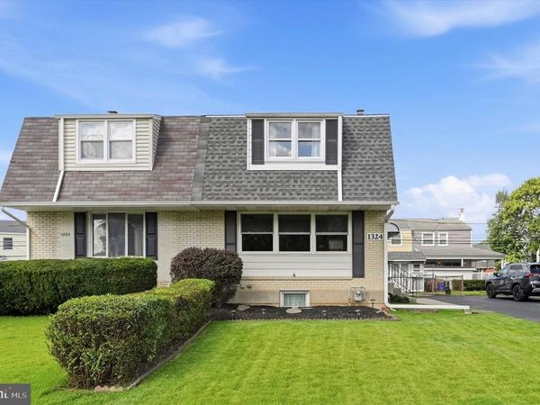 1324 PARKLANE ROAD, SWARTHMORE, PA 19081