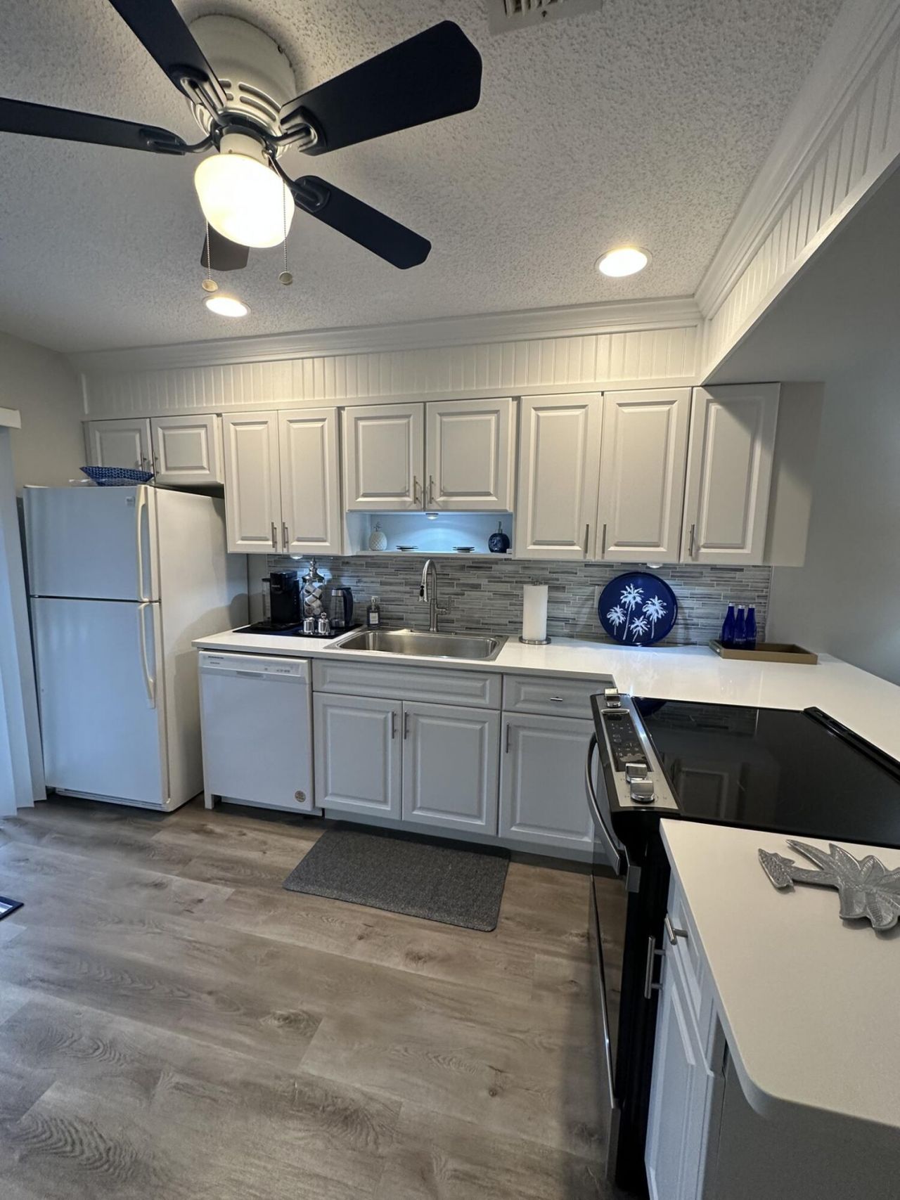8075 SE Villa Circle, Hobe Sound, FL 33455 Photo