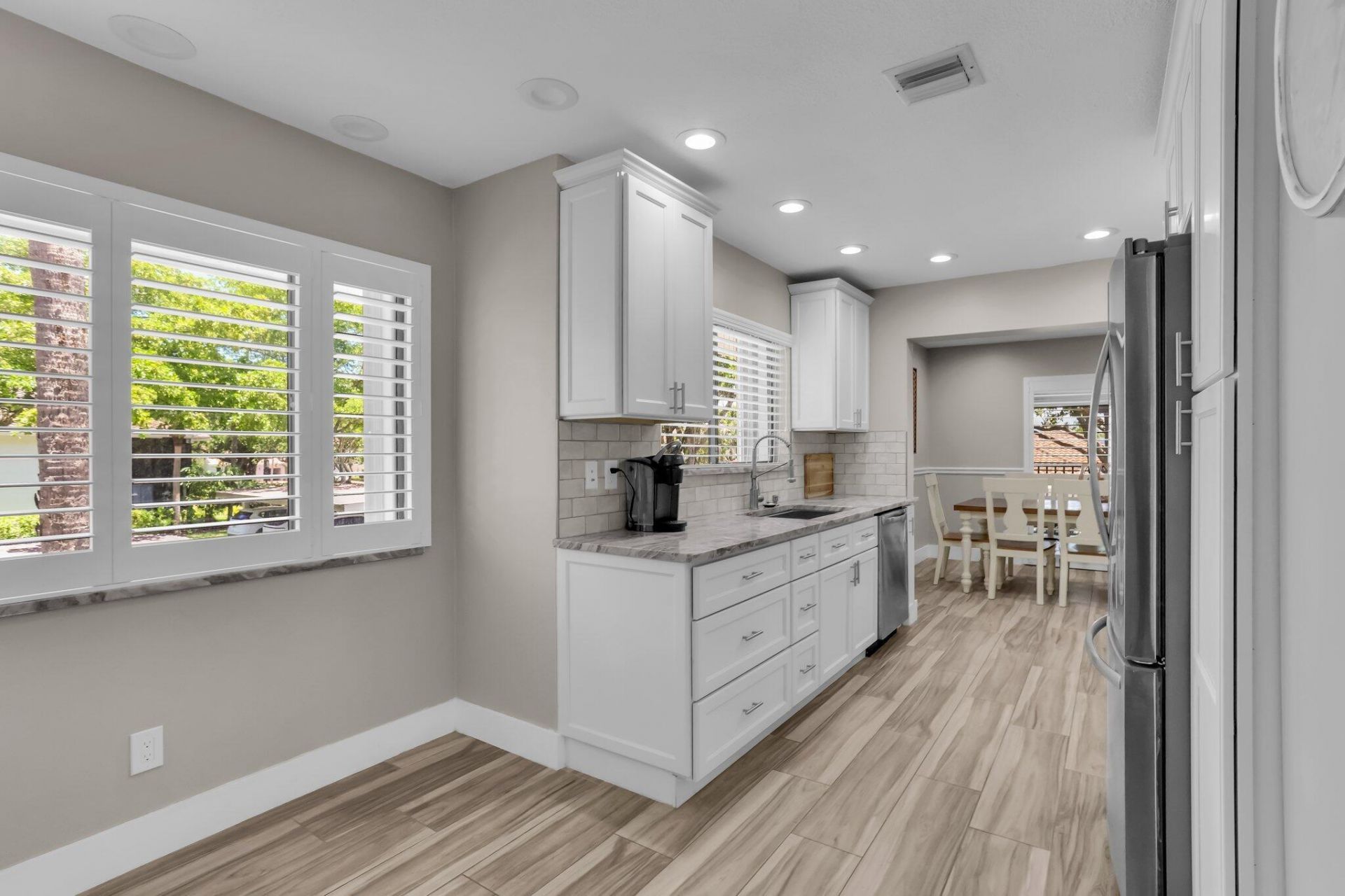 60 Pelican Pointe Drive, Unit 201, Delray Beach, FL 33483 Photo