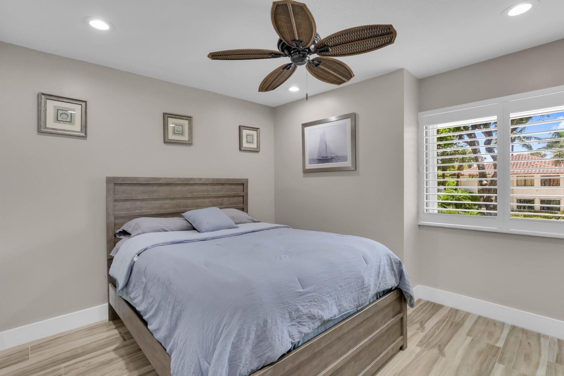 60 Pelican Pointe Drive, Unit 201, Delray Beach, FL 33483 Photo