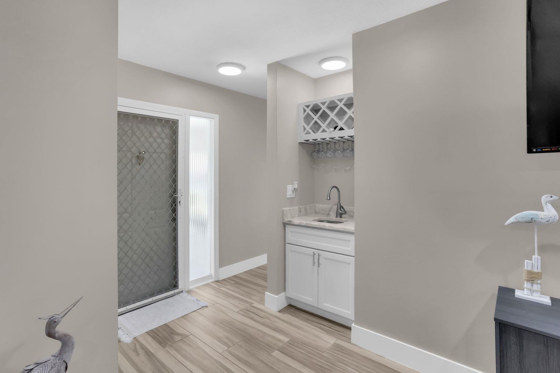 60 Pelican Pointe Drive, Unit 201, Delray Beach, FL 33483 Photo