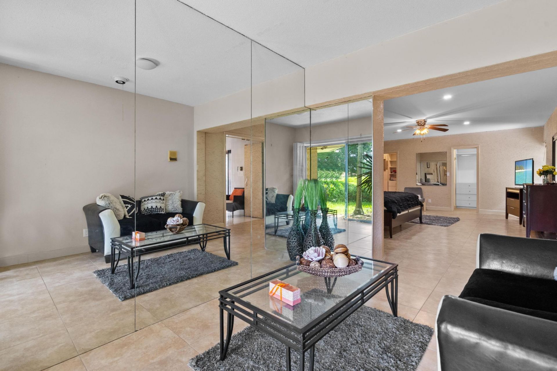 5104 White Oak Lane E, Tamarac, FL 33319 Photo