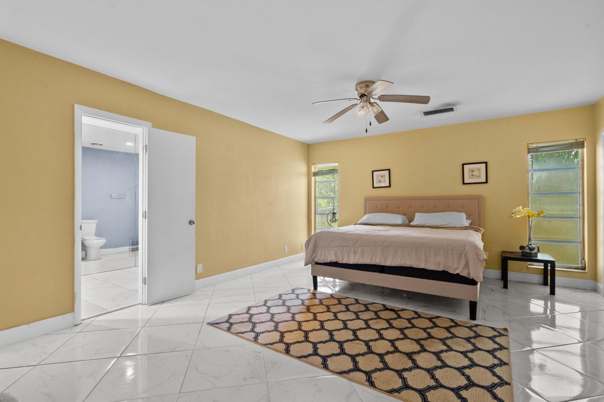 5104 White Oak Lane E, Tamarac, FL 33319 Photo