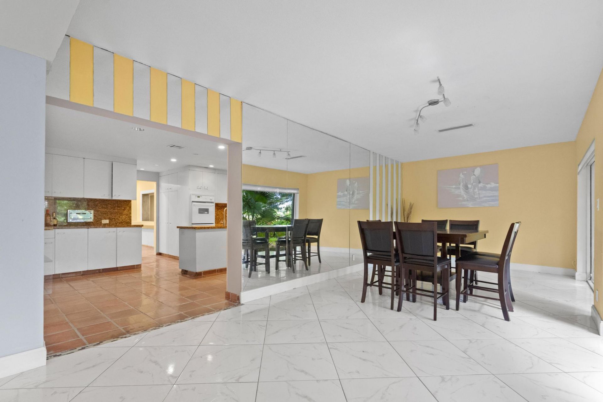 5104 White Oak Lane E, Tamarac, FL 33319 Photo