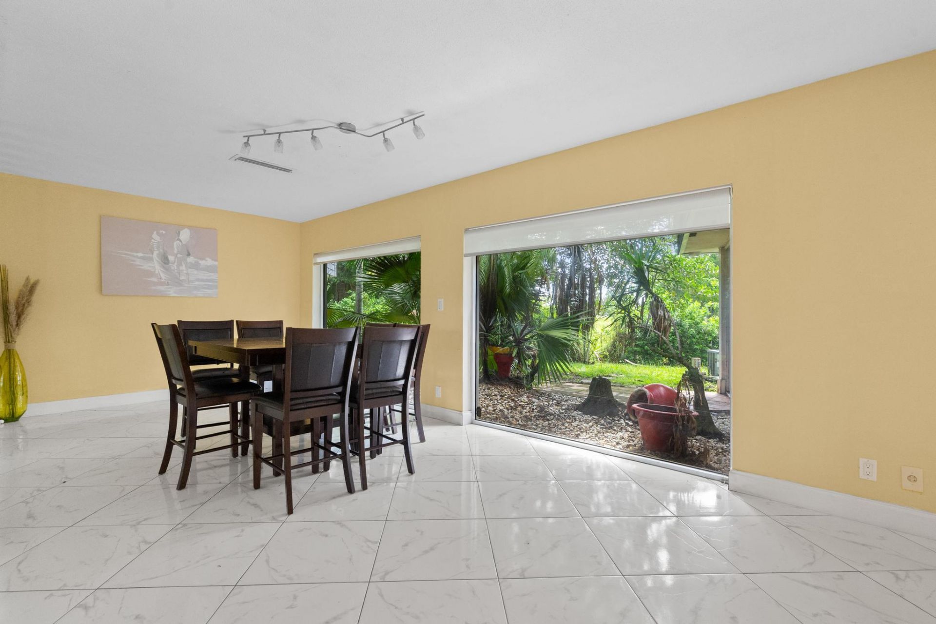 5104 White Oak Lane E, Tamarac, FL 33319 Photo