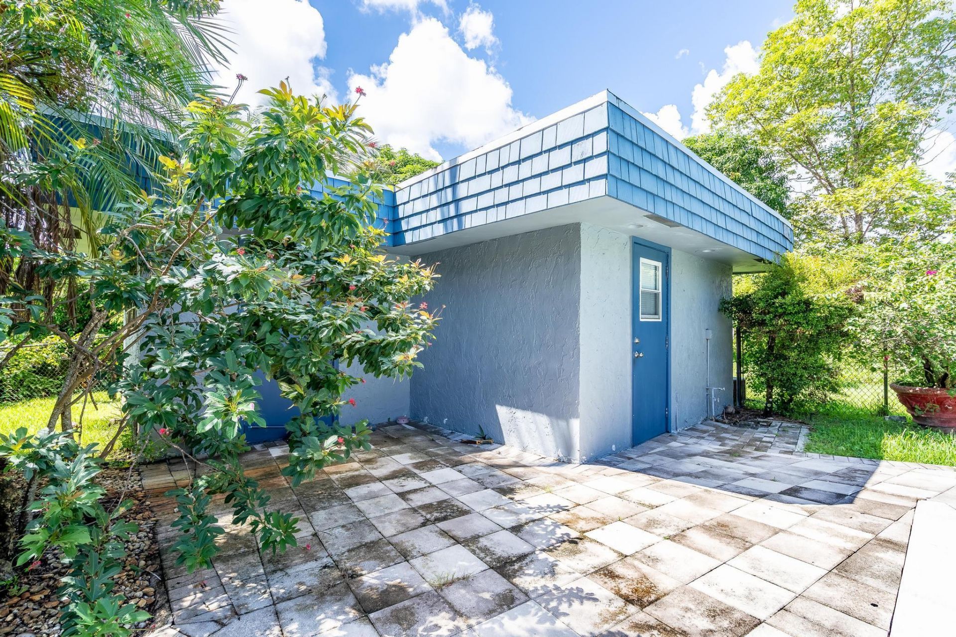 5104 White Oak Lane E, Tamarac, FL 33319 Photo