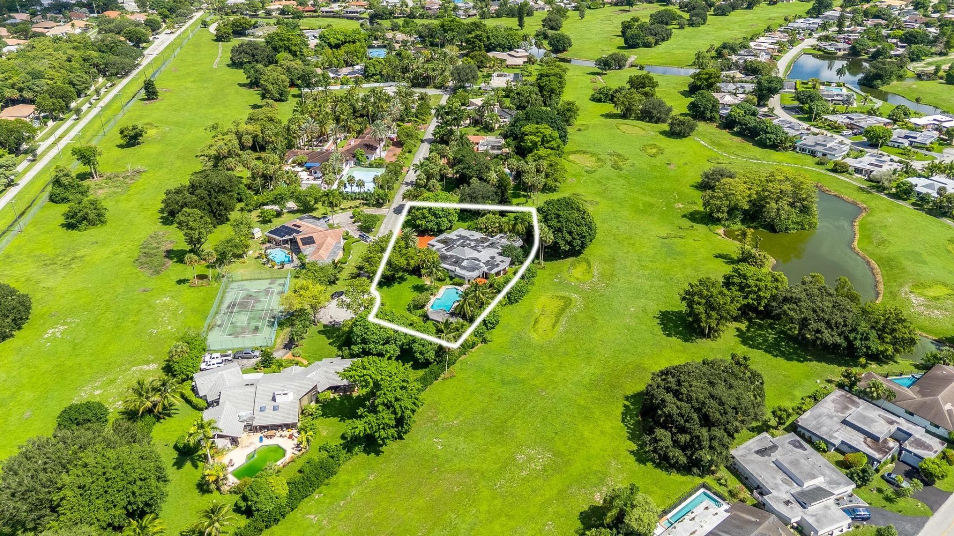 5104 White Oak Lane E, Tamarac, FL 33319 Photo