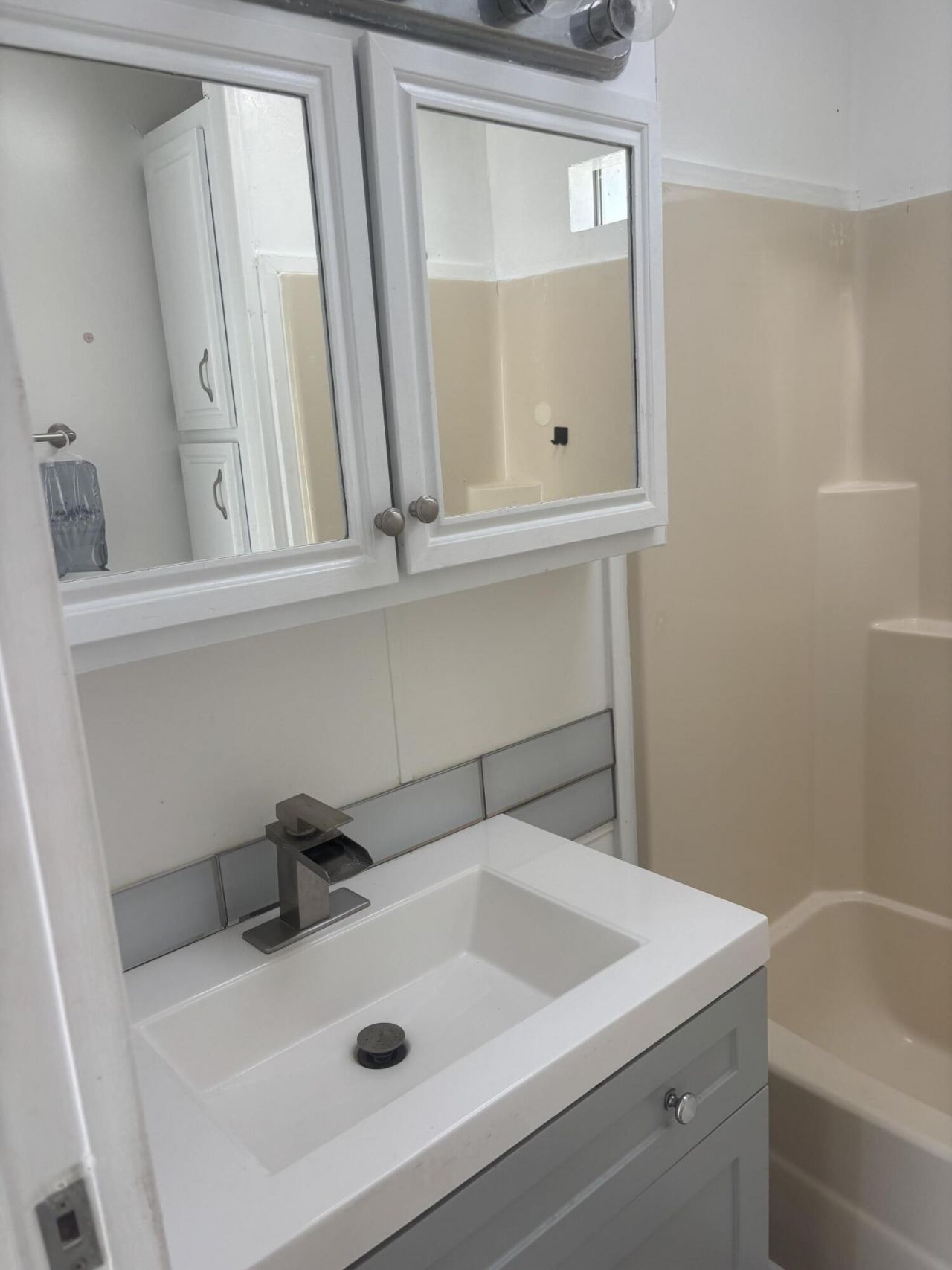 36 E 2nd Street, Unit p4, Key Largo, FL 33037 Photo