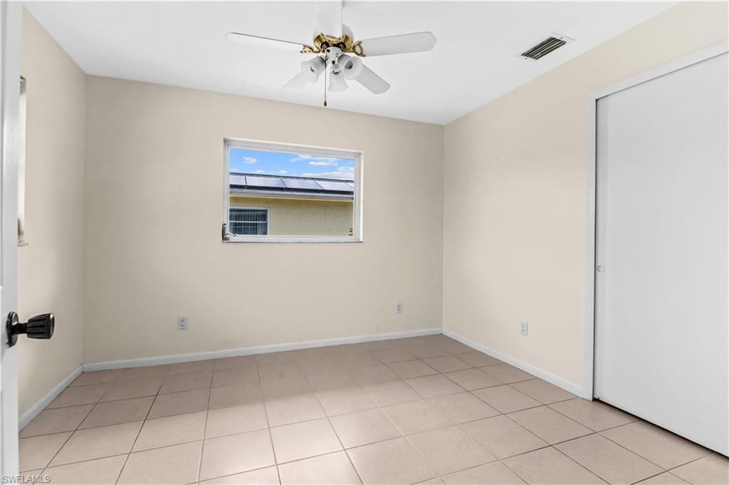 403 SE 33rd Ter, Cape Coral, FL 33904 Photo