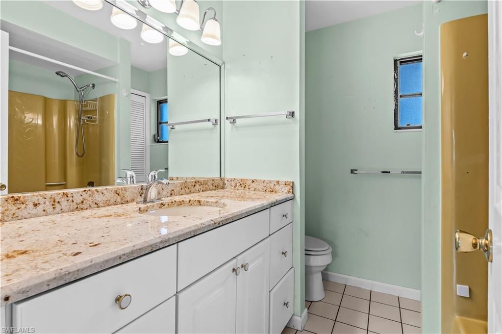 403 SE 33rd Ter, Cape Coral, FL 33904 Photo