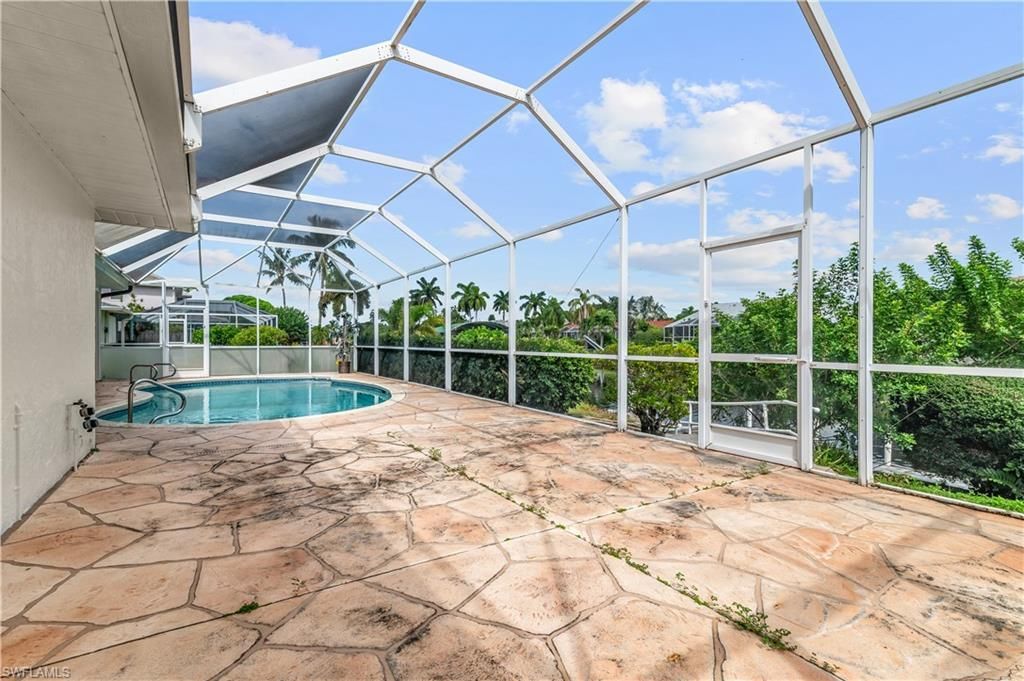 403 SE 33rd Ter, Cape Coral, FL 33904 Photo