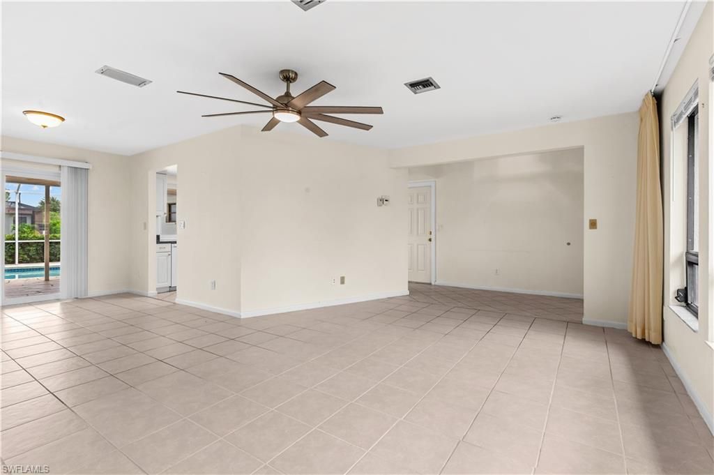 403 SE 33rd Ter, Cape Coral, FL 33904 Photo
