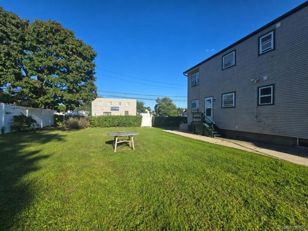 29 Lambert Avenue, Unit 1st Floor, Farmingdale, NY 11735