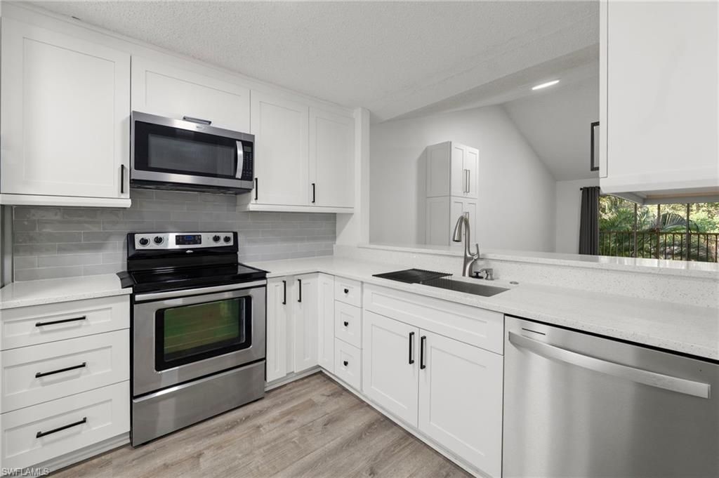 3451 County Barn Rd, Unit 203, Naples, FL 34112 Photo