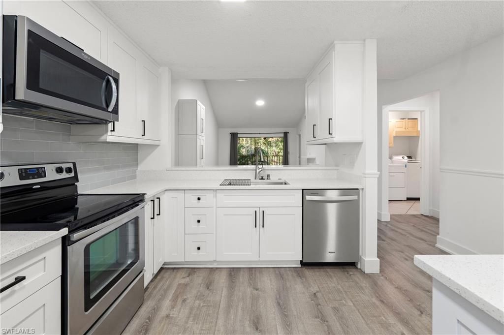 3451 County Barn Rd, Unit 203, Naples, FL 34112 Photo