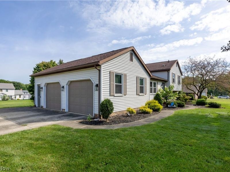 222 Tanglewood Drive, Dalton, OH 44618 Photo 3