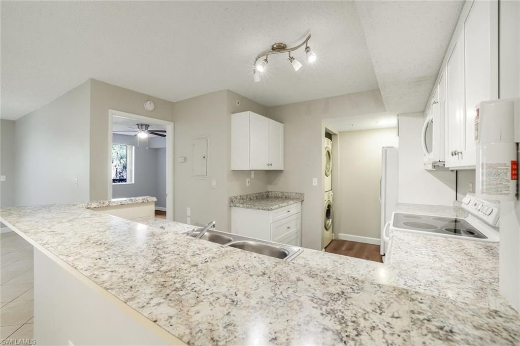 1865 Florida Club Dr, Unit 6110, Naples, FL 34112 Photo