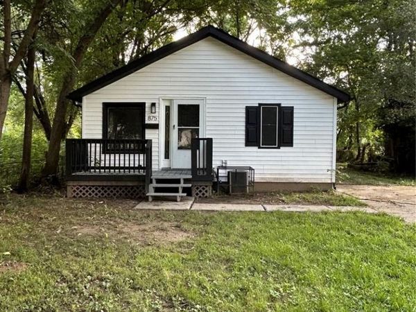 875 Mildred Avenue , Cahokia, IL 62206