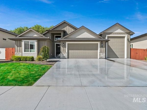 3806 Palisades Avenue, Caldwell, ID 83605