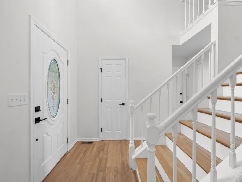 8750 Allencrest Drive, West Chester, OH 45069 Photo 4