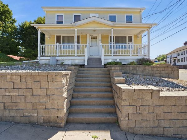 37 Howard St, Chicopee, MA 01013