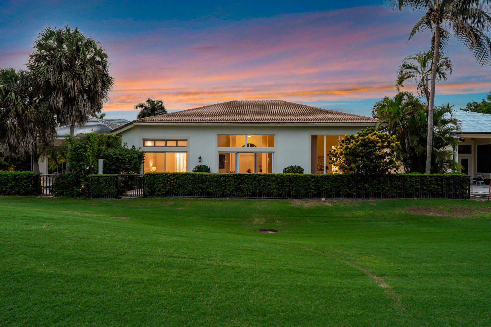 540 Les Jardin Drive, Palm Beach Gardens, FL 33410 Photo