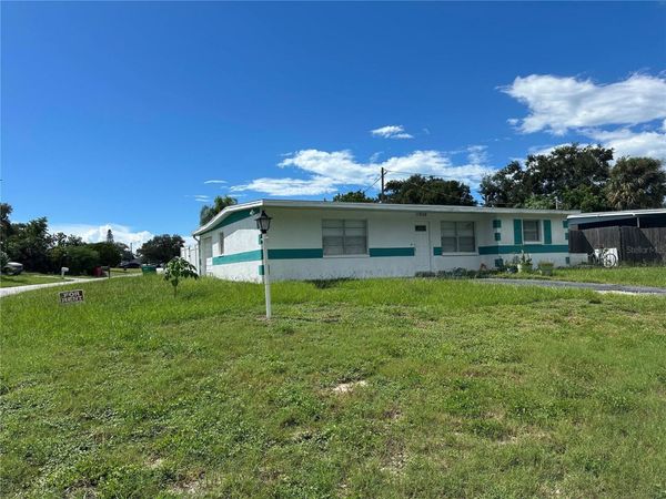 11806 104TH LANE , LARGO, FL 33773