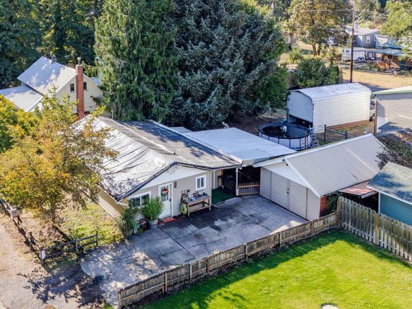 739 River Rd NW, Mill City, OR 97360