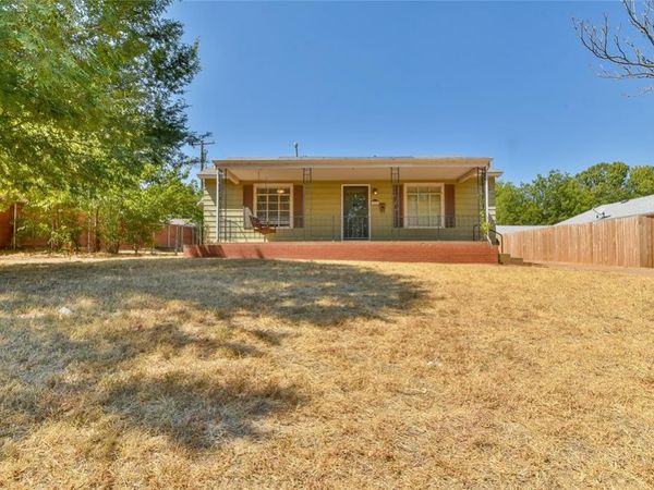 315 N 13th Street, Guthrie, OK 73044