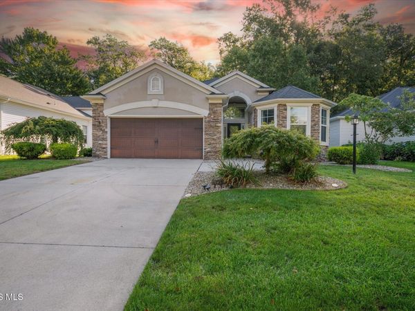 1738 Deer Trail Drive , Toledo, OH 43615
