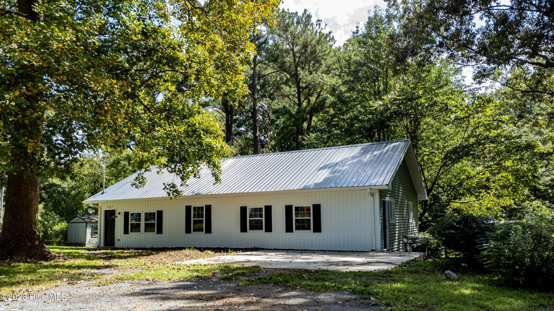 407 Dogwood Drive, Edenton, NC 27932 Main Photo