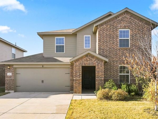 1432 Briar Hill Drive, Denton, TX 76207