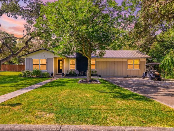 227 W HIGHLAND DR, Boerne, TX 78006