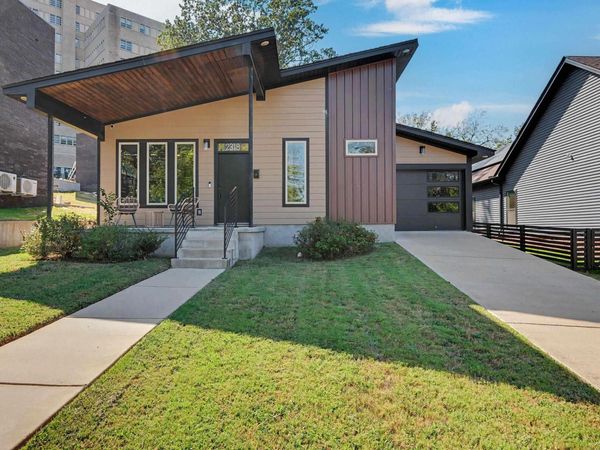 2318 S Rock St , Little Rock, AR 72206