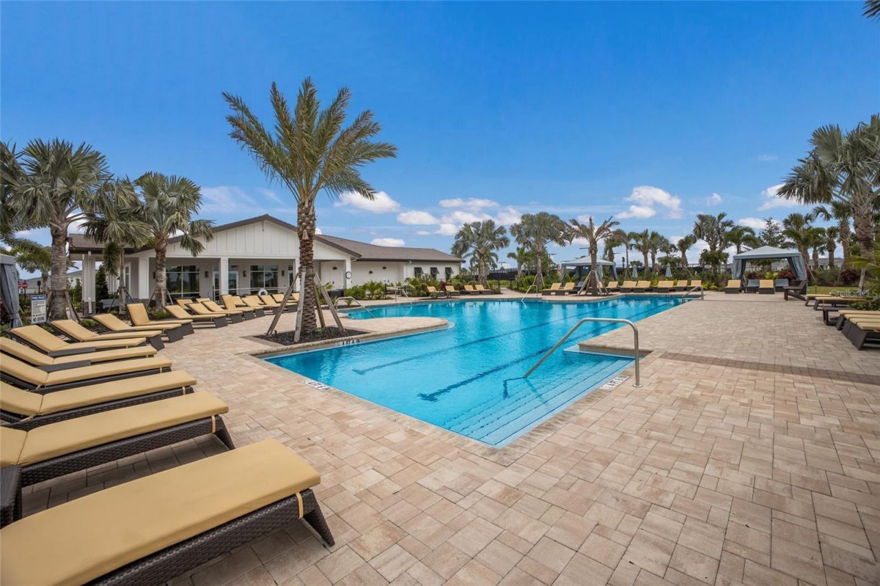 3471 Hilltop Circle, Bradenton, FL 34211 Photo