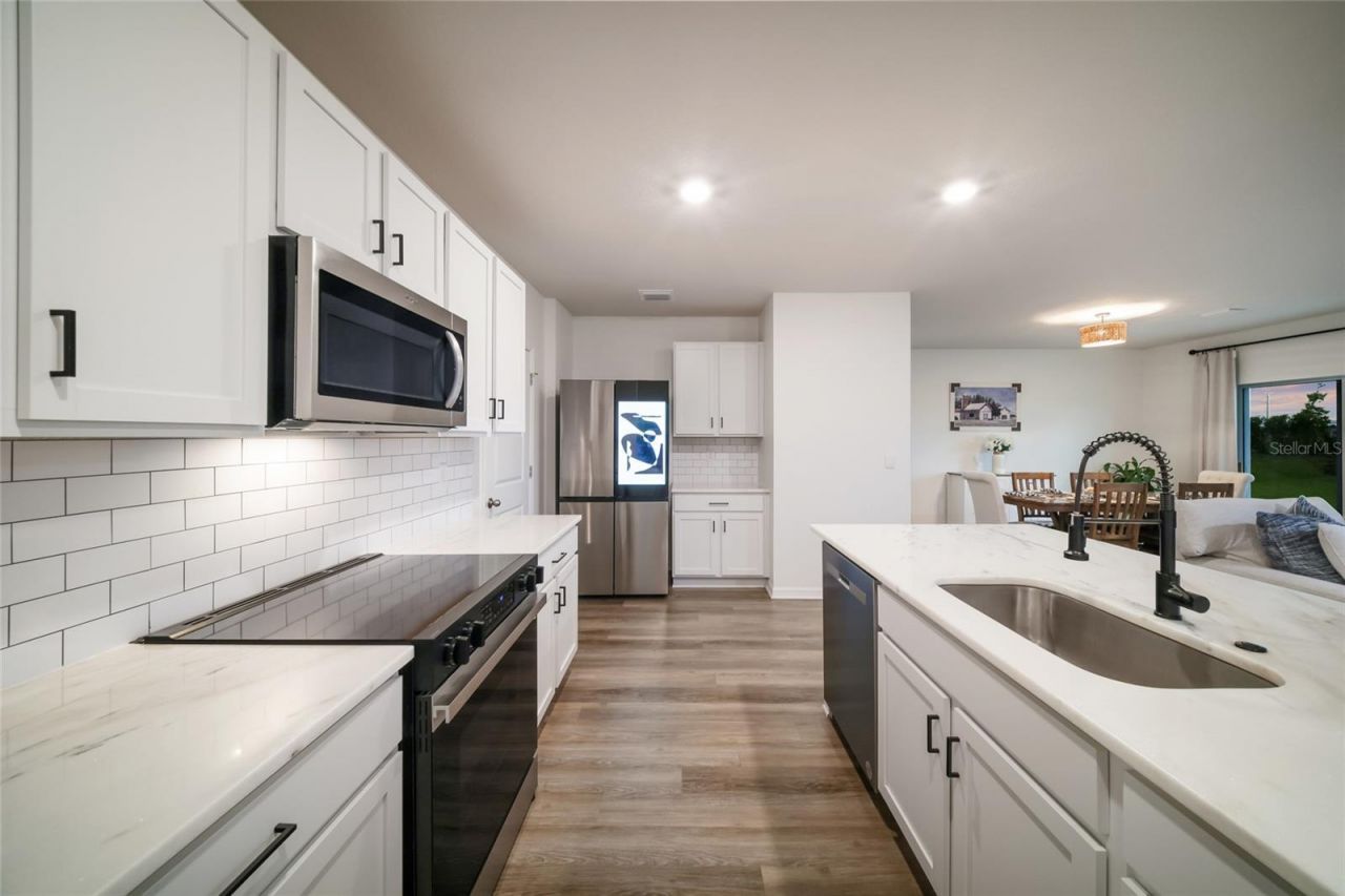 3471 Hilltop Circle, Bradenton, FL 34211 Photo