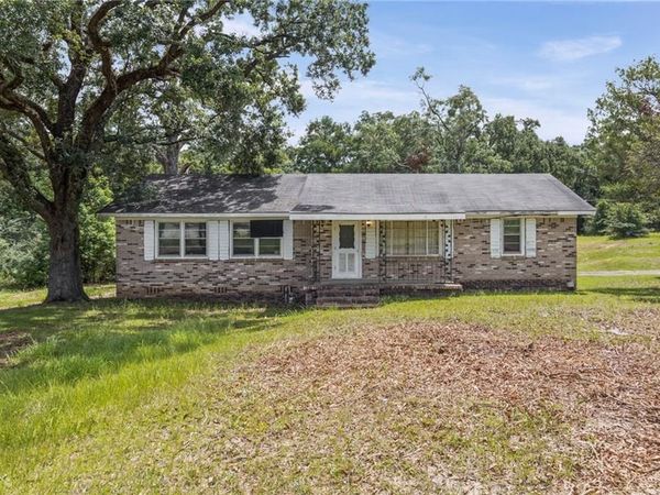 2370 Schillinger Road N, Mobile, AL 36575