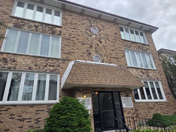 6240 S Newland Avenue, Unit 1N, Chicago, IL 60638