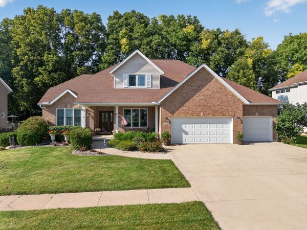 1120 Country Oak Drive , Ottawa, IL 61350