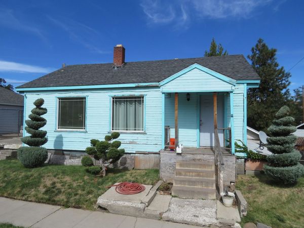 905 N 9th Street, Klamath Falls, OR 97601