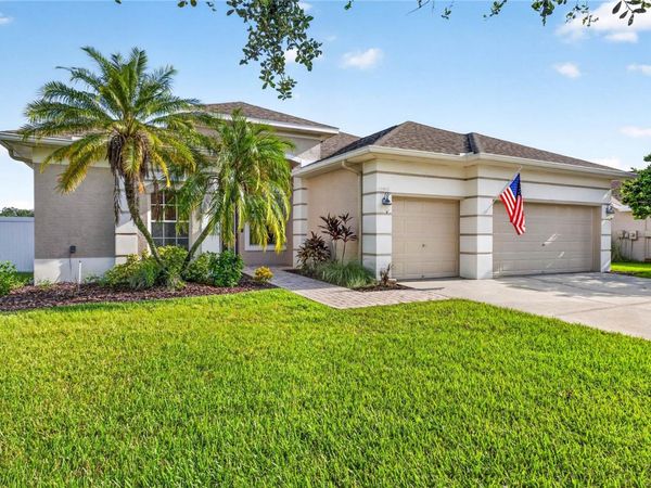 22953 BAY CEDAR DRIVE , LAND O LAKES, FL 34639