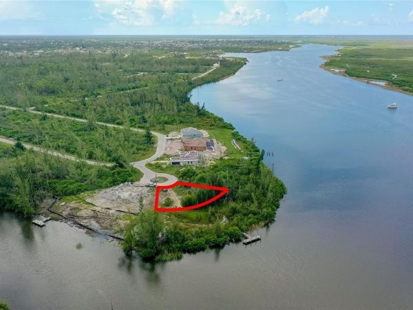 16526 CUP COURT , PORT CHARLOTTE, FL 33981