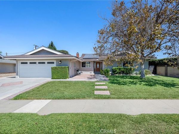 325 E Woodvale Avenue, Orange, CA 92865