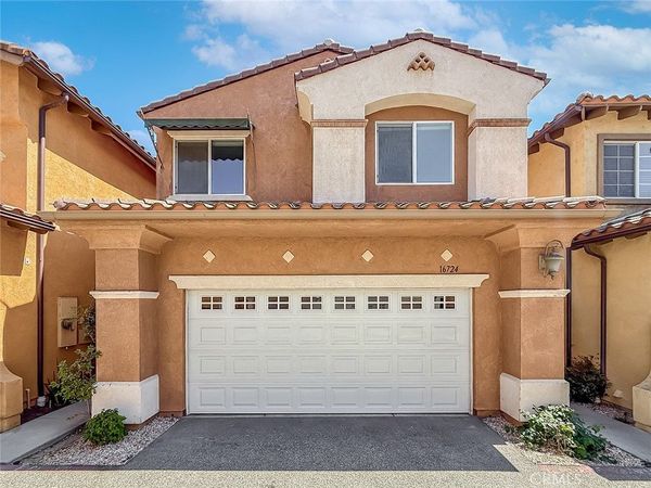 16724 Tim Lane, Van Nuys, CA 91406