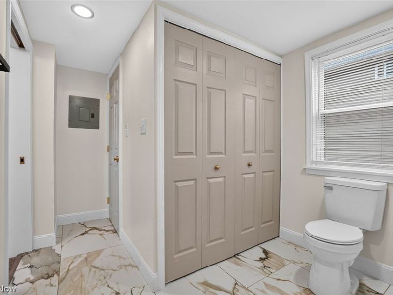 1727 E 49th Street, Ashtabula, OH 44004 Photo 26
