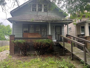 4721 Lakepointe Street, Detroit, Mi 48224