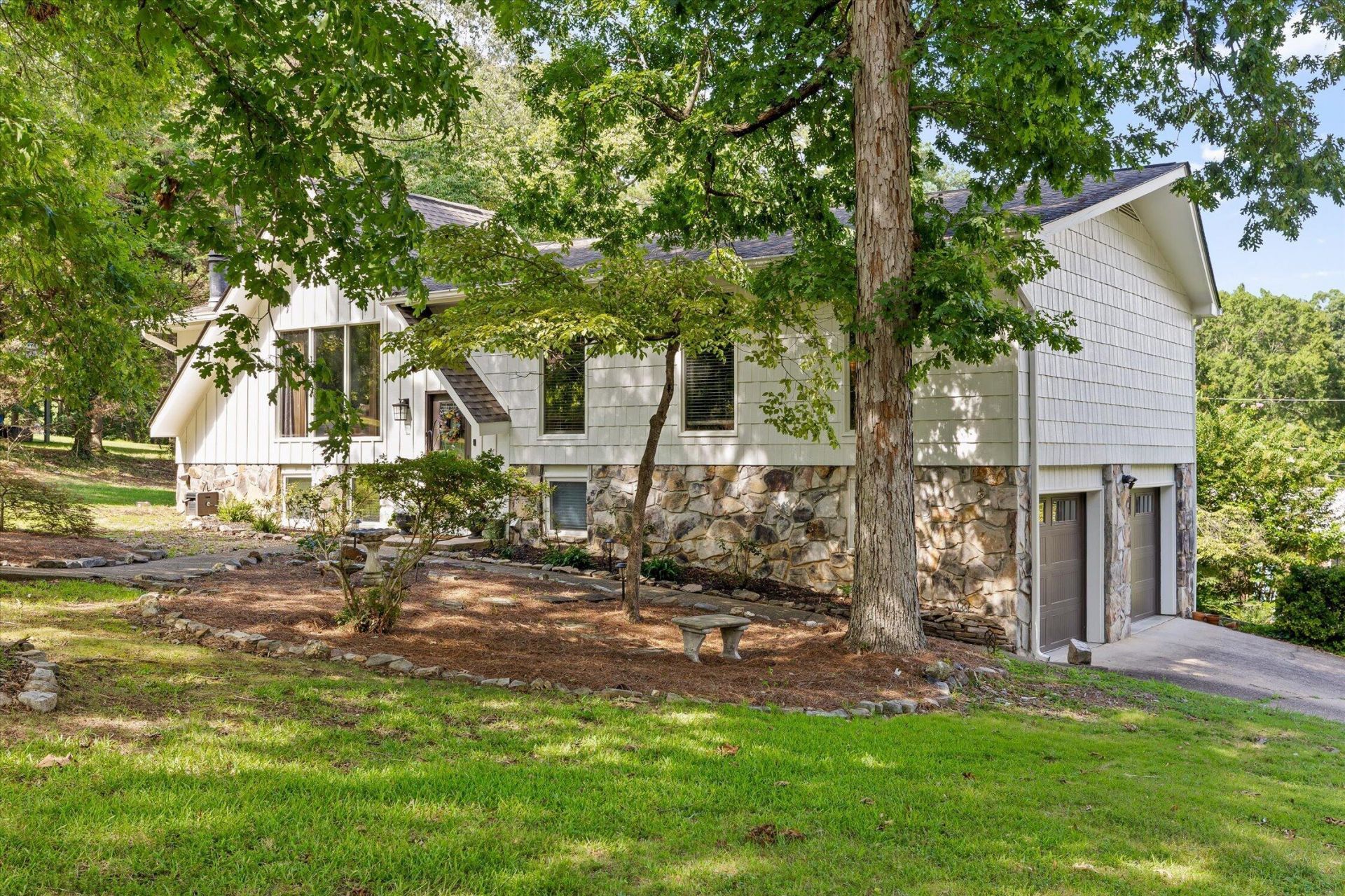 4703 Privateer Road, Hixson, TN 37343 Main Photo