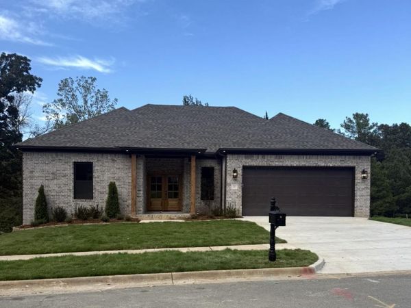 31 Epernay Circle, Little Rock, AR 72223