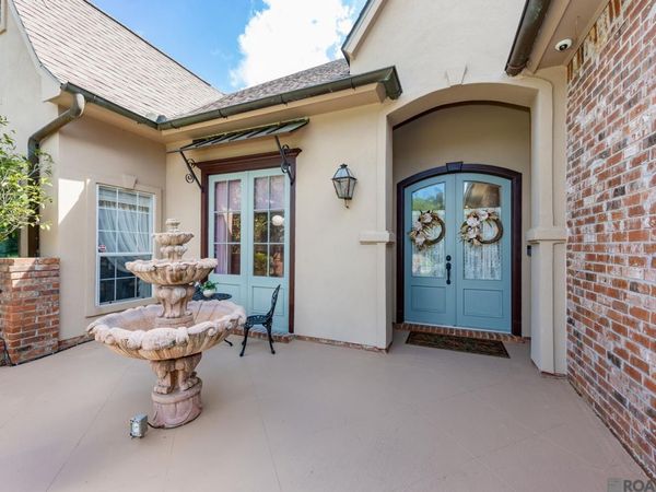 6905 Dianthus, Saint George, LA 70817