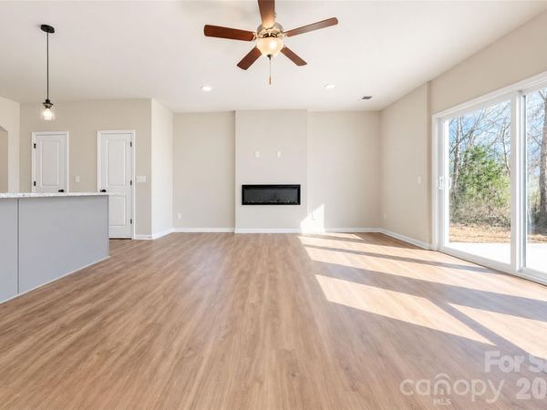 3031 Aberleaf Lane, Charlotte, NC 28227